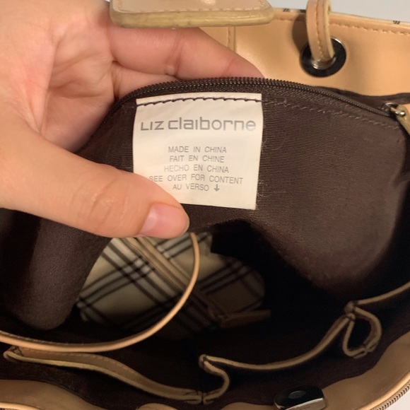 Liz Claiborne Shoulder/Tote bag - Picture 12 of 16